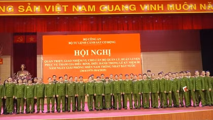 Hơn 3.400 CBCS, học viên CAND tham gia diễu hành kỷ niệm 50 năm Ngày giải phóng miền Nam