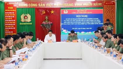 Tăng cường phối hợp trong đấu tranh tội phạm khai thác thủy sản trái phép