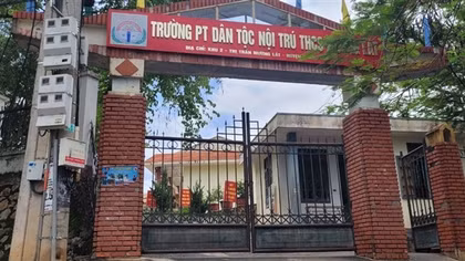 Làm rõ vụ con em cán bộ, giáo viên "đi lạc" vào trường dân tộc nội trú huyện Mường Lát