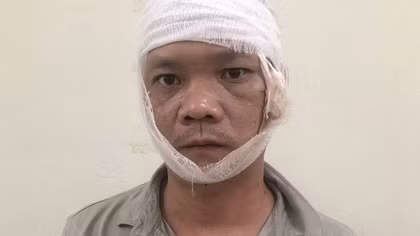 Bắt giữ đối tượng chém bố đẻ và anh trai ở Hà Nội