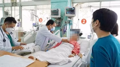 “Tiền mất, tật mang” vì tin vào những combo làm đẹp trên mạng xã hội