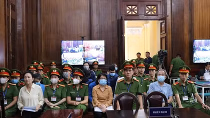 Các bị cáo mong Hội đồng xét xử khoan hồng, giảm nhẹ hình phạt