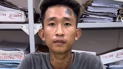 Bắt hai tên cướp táo tợn khống chế cướp vàng của nữ sinh trong đêm