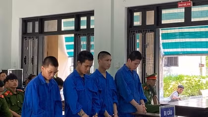 Nhận giao ma túy từ Lào về Huế, 4 đối tượng chia nhau mức án 70 năm tù