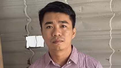 Đã nghỉ việc vẫn giả danh nhân viên công ty để lừa khách hàng