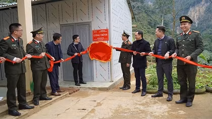 Cục Công nghệ thông tin với chương trình "Vì vùng cao yêu thương" tại Bắc Kạn
