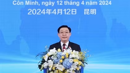 Chủ tịch Quốc hội đánh giá cao hợp tác của tỉnh Vân Nam với địa phương Việt Nam