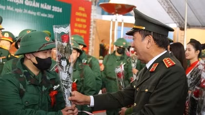 Vững tin lên đường nhập ngũ