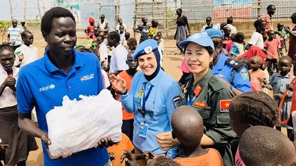 Công an Việt Nam chung tay hỗ trợ trẻ em Nam Sudan