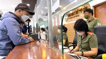 Đề xuất tạm hoãn xuất cảnh với cá nhân, chủ hộ kinh doanh nợ thuế