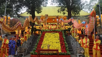 Hoàng thành Thăng Long rực rỡ ngày khai xuân