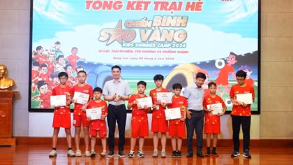 Khơi dậy tình yêu thương từ trại hè “Chiến binh sao vàng”