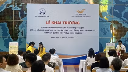 Tiết kiệm tối đa 700 nghìn đồng/hồ sơ khi cấp đổi giấy phép lái xe trực tuyến