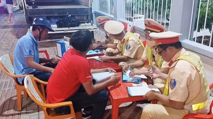 Sóc Trăng tổng kiểm tra nồng độ cồn, chất ma tuý