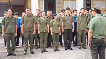 Nữ Công an viên tận tụy với công việc