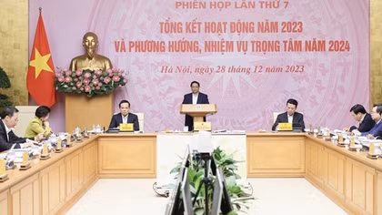 Xóa vùng lõm sóng di động và cung cấp cáp quang tới 100% thôn, bản