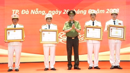 Kết hợp chặt chẽ giữa phòng ngừa và tấn công quyết liệt các loại tội phạm