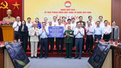 Huy động hơn 280 tỷ đồng xây nhà đại đoàn kết tặng người nghèo