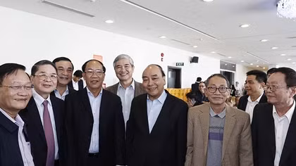 Chủ tịch nước Nguyễn Xuân Phúc gặp mặt cán bộ hưu trí Quảng Nam, Đà Nẵng
