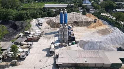 Xử phạt 2 trạm trộn bê tông không phép