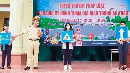 Bảo đảm ATGT trên quê hương Thành Nam