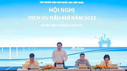 Nâng cao năng lực cạnh tranh trong lĩnh vực dịch vụ của Petrovietnam