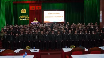 Khai giảng hệ Văn bằng 2 các ngành Trinh sát, Kỹ thuật và Hậu cần CAND