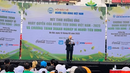 Mít tinh hưởng ứng Ngày quyền của người tiêu dùng Việt Nam