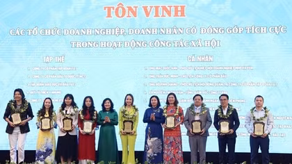 T&T Group ủng hộ 2 tỷ đồng hỗ trợ trẻ em có hoàn cảnh khó khăn