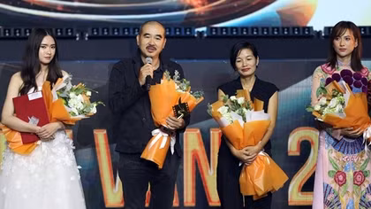 Phim về giới lao động bình dân "lên ngôi"