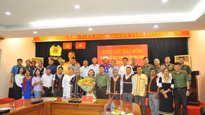 Phát huy vai trò người có uy tín trong dân tộc thiểu số tỉnh Ninh Thuận