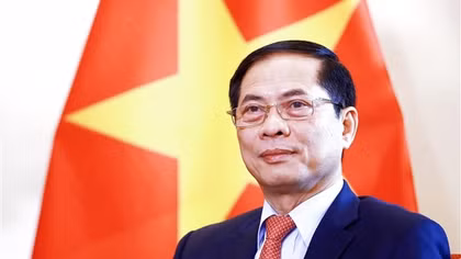 Quyết tâm xây dựng ngành ngoại giao vững mạnh, toàn diện, hiện đại