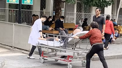 Người bệnh khốn khổ, ai chịu trách nhiệm? (bài 1)