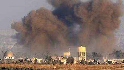 Israel điều F-16 tập kích sân bay ở Syria