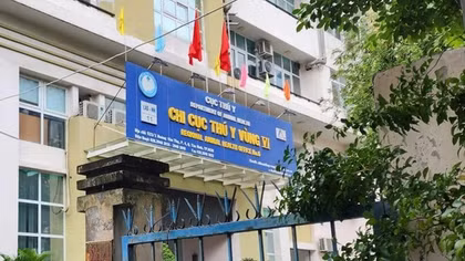 Chi cục trưởng Chi cục Thú y vùng VI bị khởi tố, tạm giam về tội “Nhận hối lộ”