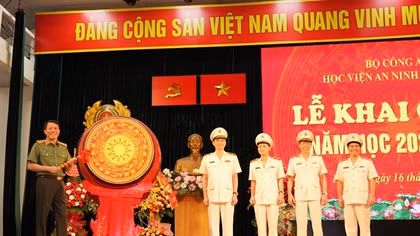 Phát huy vai trò trung tâm nghiên cứu khoa học hàng đầu của lực lượng Công an