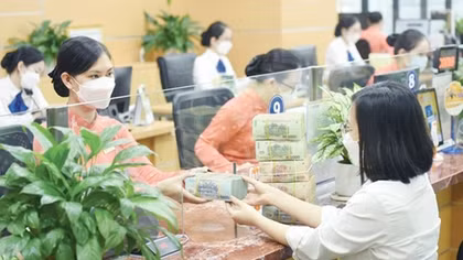 Thủ tướng Chính phủ đôn đốc Ngân hàng Nhà nước sửa Thông tư 06