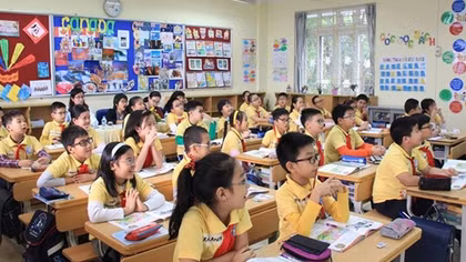 Việc xây dựng trường lớp của TP Hồ Chí Minh còn gặp nhiều khó khăn