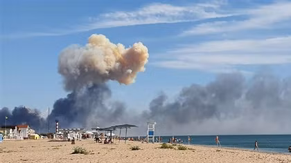 Sân bay quân sự của Nga ở Crimea bị tập kích tên lửa