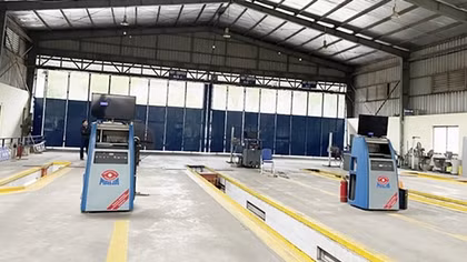 Giá dịch vụ kiểm định thiết bị thuộc dây chuyền đăng kiểm ôtô: Mỗi nơi mỗi kiểu