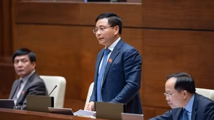 Đại biểu truy trách nhiệm "đánh chuột vỡ bình" trong đăng kiểm của Bộ trưởng Bộ Giao thông vận tải