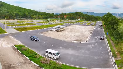 Đề xuất học lý thuyết lái xe trực tuyến, giảm chương trình đào tạo