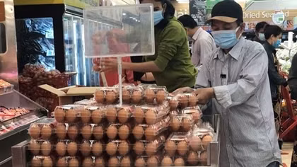 Chuẩn bị đủ nguồn hàng để bình ổn thị trường dịp Tết Nguyên đán