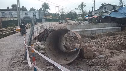 Dự án đô thị xanh thi công “rùa bò”, người dân bức xúc