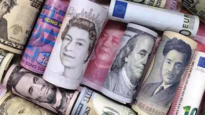 Tăng tốc xu hướng phi USD hóa