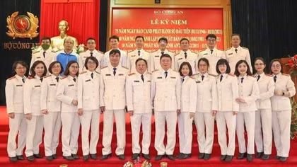 Nhà xuất bản CAND - hành trình 42 năm lan tỏa tri thức trong và ngoài lực lượng CAND