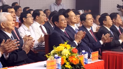 Kỷ niệm trọng thể 110 năm ngày sinh đồng chí Huỳnh Tấn Phát