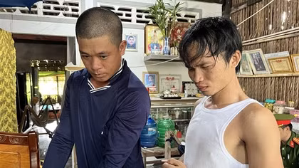 Cặp vợ chồng trẻ rủ đồng bọn đi cướp tài sản của hai vợ chồng già