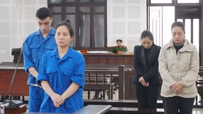 Nhóm đối tượng mua bán tài khoản ngân hàng trái phép lĩnh án