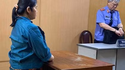 Lừa góp vốn mua bán thiên thạch, chiếm đoạt hơn 44 tỷ đồng